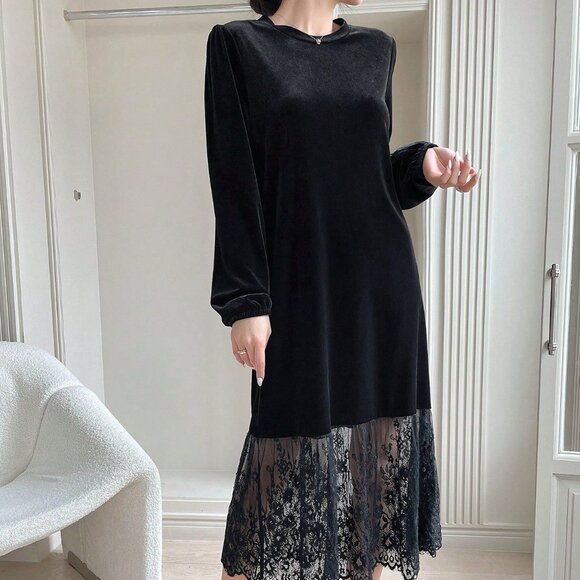 Black Elegant Women's Contrast Lace Hem Velvet Dress - Picture 6 of 7